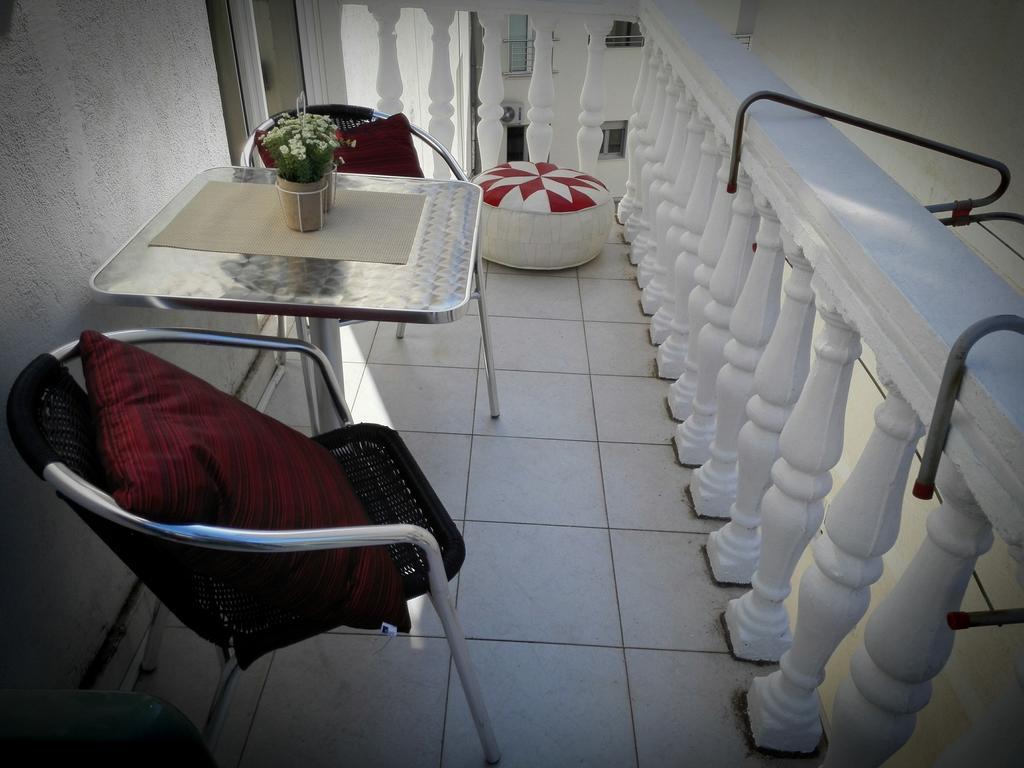 Apartment Quince Budva Phòng bức ảnh